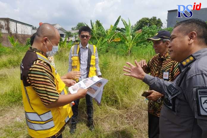 Tindaklanjuti permohonan pembangunan rusun, Balai Penyedian Perumahan III lakukan verifikasi lapangan lahan rumah rusun, Jumat (7/10). (Istimewa)
