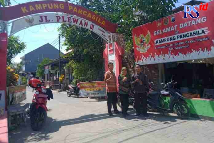 SIAP BERSAING : Kampung Pancasila di RW 03 Kelurahan Siwalan, Kecamatan Gayamsari merupakan salah satu peserta Lomba Kampung Hebat 2022. (FIGUR RONGGO WASSALIM/ JAWA POS RADAR SEMARANG)
