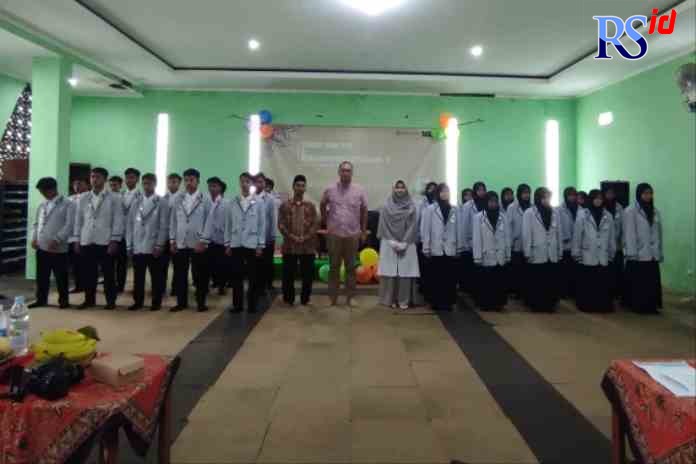 Pelantikan pengurus baru majalah Ibtisam Sabtu (19/11/2022). (Istimewa)