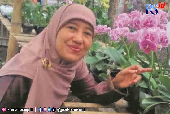 Nur Isdiyati, S.Pd