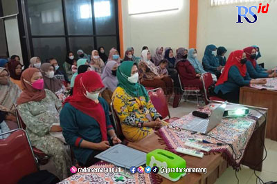 Para bumil saat mengikuti Gerakan Ibu Hamil Sehat di Puskemas Karanganyar, Kabupaten Pekalongan, beberapa waktu lalu. (Istimewa)