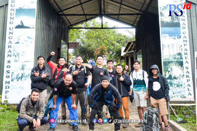 Potret para anggota komunitas pecinta alam Swelagiri Semen Gresik Rembang pada ekspedisi pendakian gunung Ungaran Semarang, 28 - 29 Januari 2023. (Istimewa)