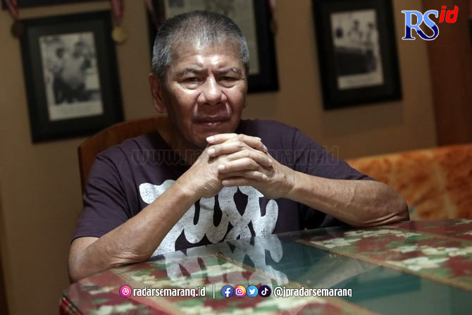 Mendiang Benny Dollo semasa masih hidup. Benny Dollo meninggal dunia pada Rabu (1/2) dalam usia 72 tahun. (SALMAN TOYIBI/JAWA POS)