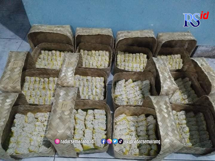 Tahu aci, salah satu makanan khas asal Tegal