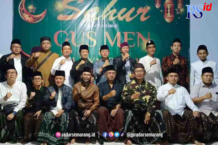 TEGASKAN KOMITMEN : Para kiai muda dan gus se-Jawa diikrarkan di depan Menag Yaqut Cholil Qoumas pada acara bertajuk