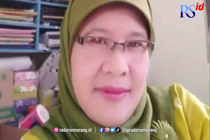 Nanin Sri Riyandiningsih, S.Pd