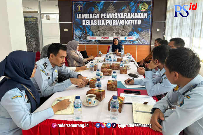 Kemenkumham Jateng lakukan audit kepatuhan penerapan Prinsip Mengenali Pengguna Jasa (PMPJ) dan Pelaporan Transaksi Keuangan Mencurigakan (TKM) terhadap para Notaris Kabupaten Banyumas. (Istimewa)