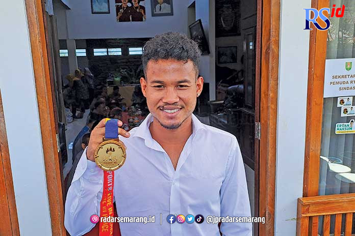 Bagas-Bagus ketika memperkuat tim nasional. (ROFIK SYARIF/ RADAR SEMARANG)