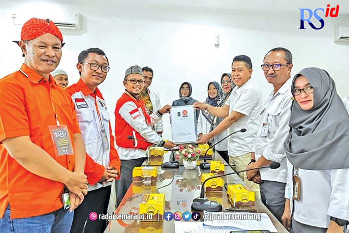Partai Keadilan Sejahtera (PKS) mengawali pendaftaran bakal calon legislatif (caleg) ke KPU Kota Magelang Senin (8/5). (Istimewa)