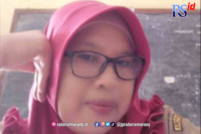 Nanik , S.Pd. SD