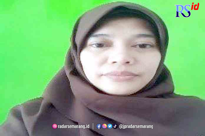 Nina Mutmainah, S.Pd.SD