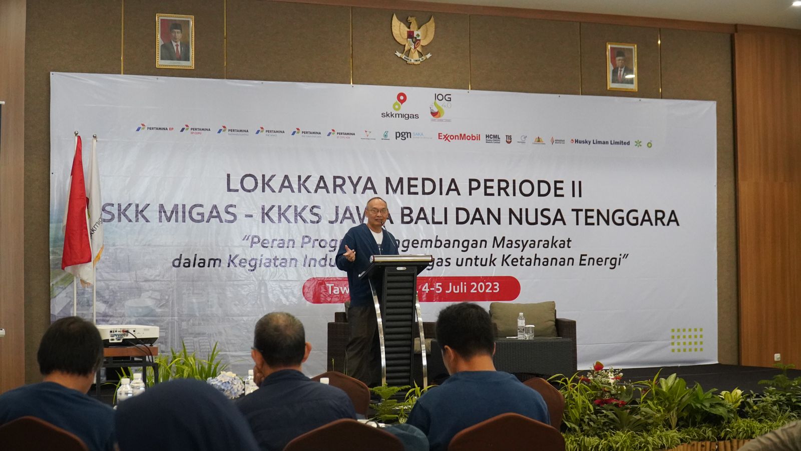 BERSINERGI: Kepala SKK Migas Jabanusa Nurwahidi memberikan sambutan pada acara Lokakarya Media Periode II di Tawangmangu, Karanganyar, Jawa Tengah, Rabu (05/07).