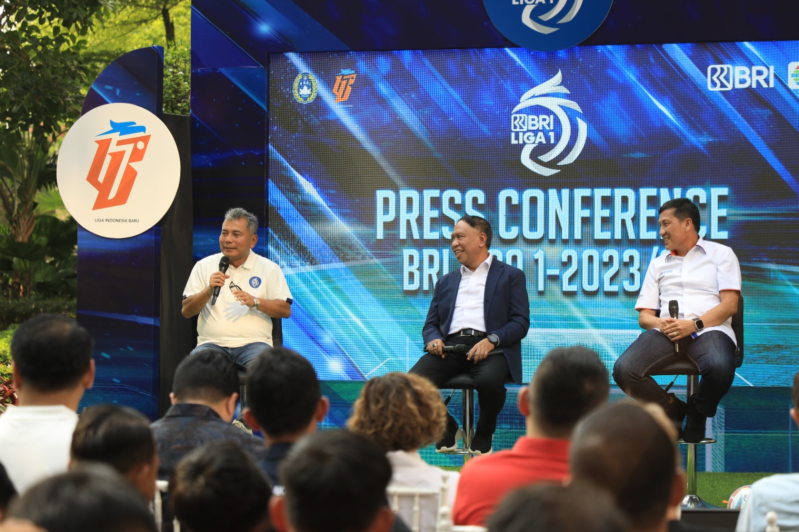 BERI PENJELASAN: Direktur Utama BRI Sunarso saat press conference Juni 2023.