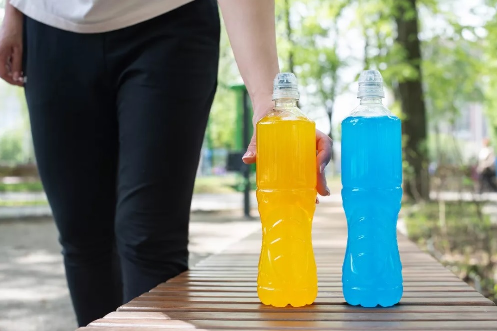 Minuman Isotonik. (Foto: genpi.co)