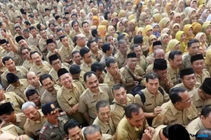 ILUSTRASI: Pegawai Negeri Sipil (PNS) atau Aparatur Sipil Negara (ASN). (Dok JawaPos.com)