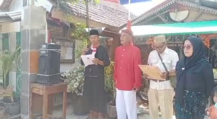 Upacara HUT Ke-78 RI berlangsung khidmat di Museum Mini Ambyar, Kamis (17/8)