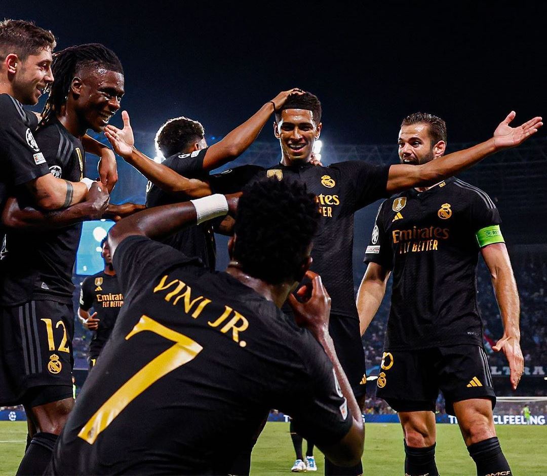 Selebrasi Pemain Real Madrid usai cetak gol ke gawang Napoli. (IG: @realmadrid)