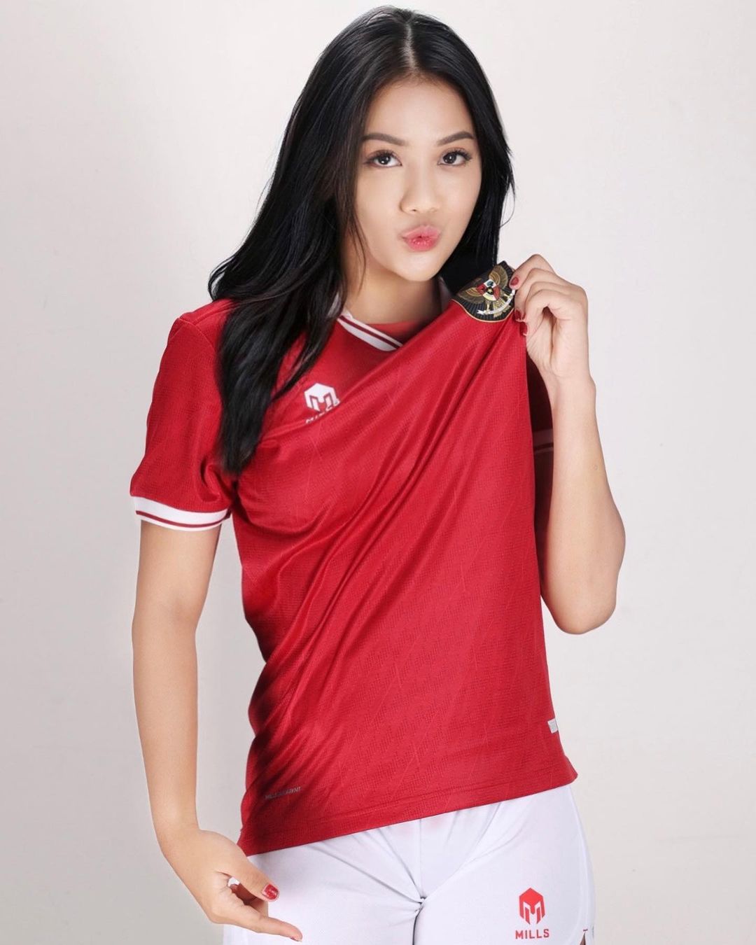 ASET NEGARA: Kapten Timnas Putri Indonesia Shafira Ika Putri Kartini, miliki keinginan untuk berkarier di luar negeri. (IG: @shafiraikaputri13)