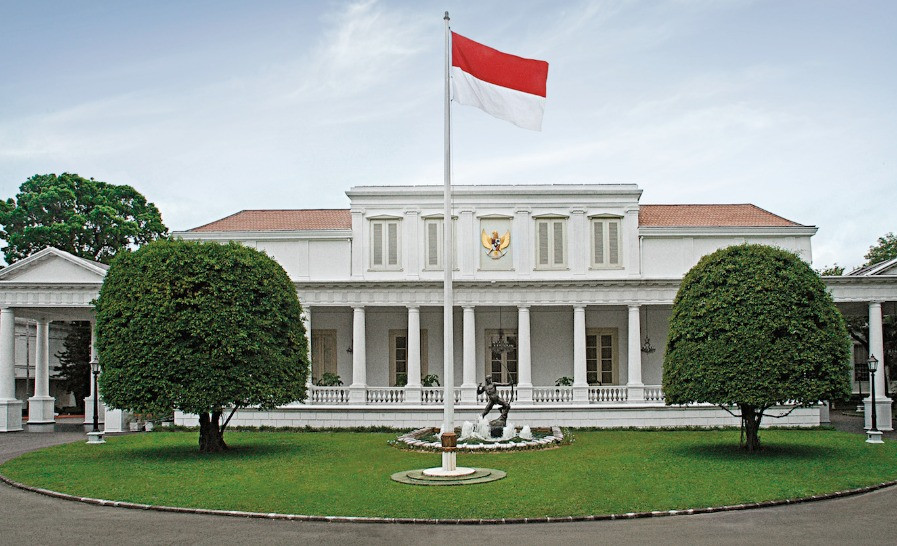 Istana Presiden tampak dari depan (Sumber Foto: DOKUMEN DPRD Indramayu)