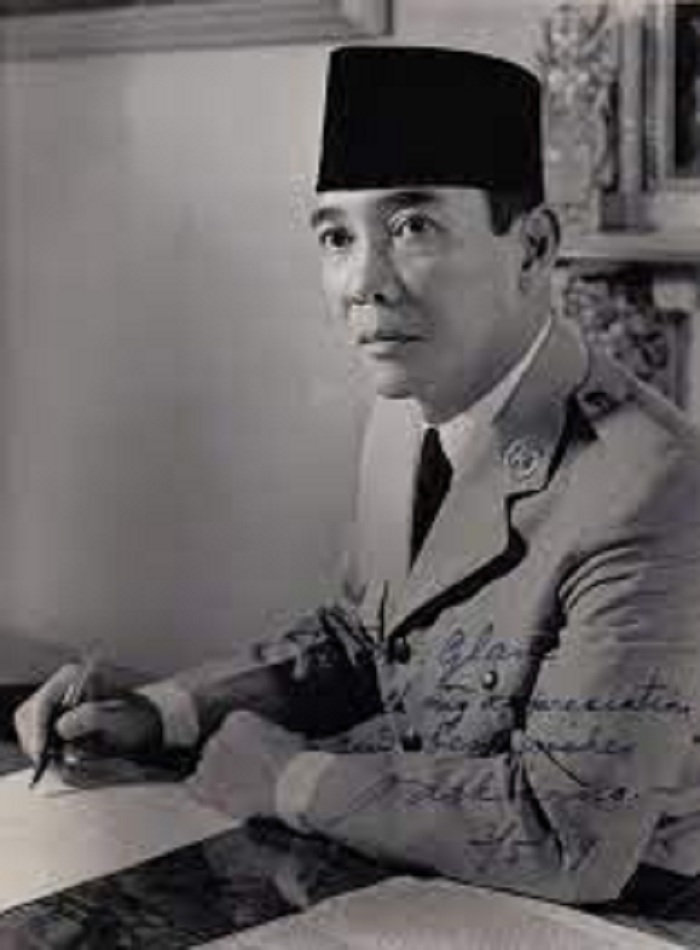 Ir. Soekarno (Wikipedia)