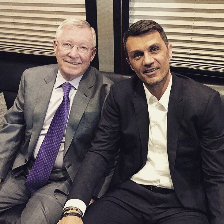 POTRET: Pertemuan Paolo Maldini (kanan) dengan Sir Alex Ferguson dalam suatu acara. (IG: @paolomaldini)