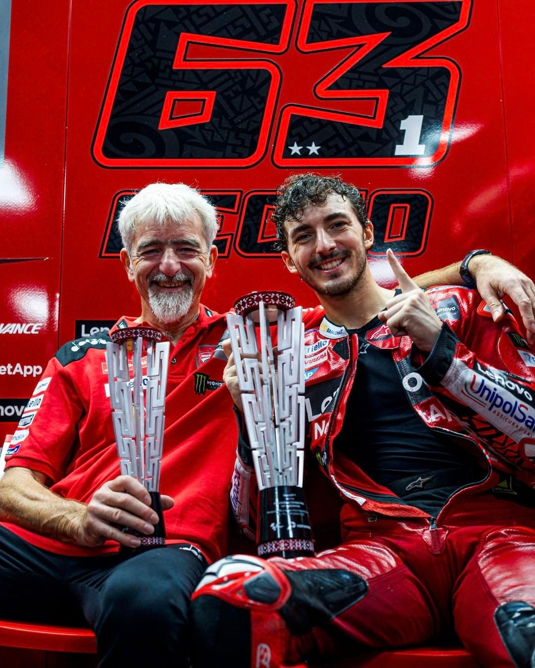 Luigi Dall&rsquo;Igna merayakan kemenangan Ducati bersama Pecco Bagnaia di Mandalika International Circuit. (IG: @dallignaluigi)