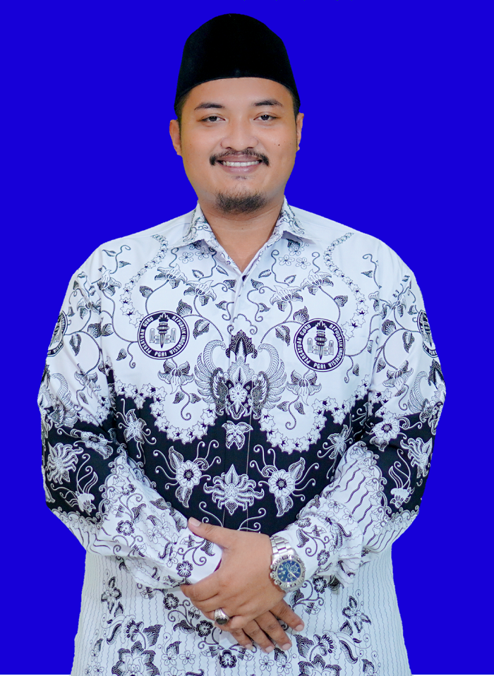 Ketua STKIP PGRI Bangkalan Fajar Hidayatullah