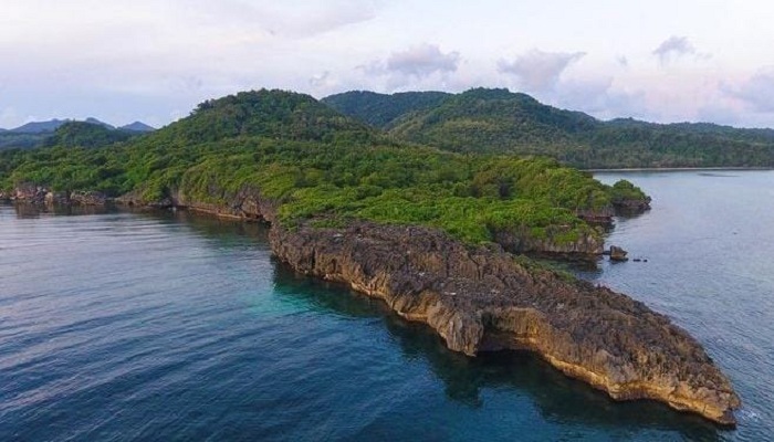 Tanjung Gaang, Surga Tersembunyi di Pulau Bawean (@rizaldelarocha untuk RadarMadura.id)
