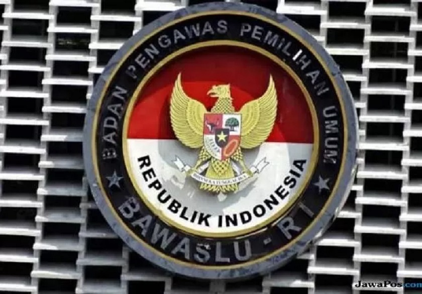 BERLANJUT: Bawaslu Bangkalan Periksa Lima Saksi Terkait Dugaan Pelanggaran Kode Etik PPS Kwanyar Barat. (JawaPos.com)