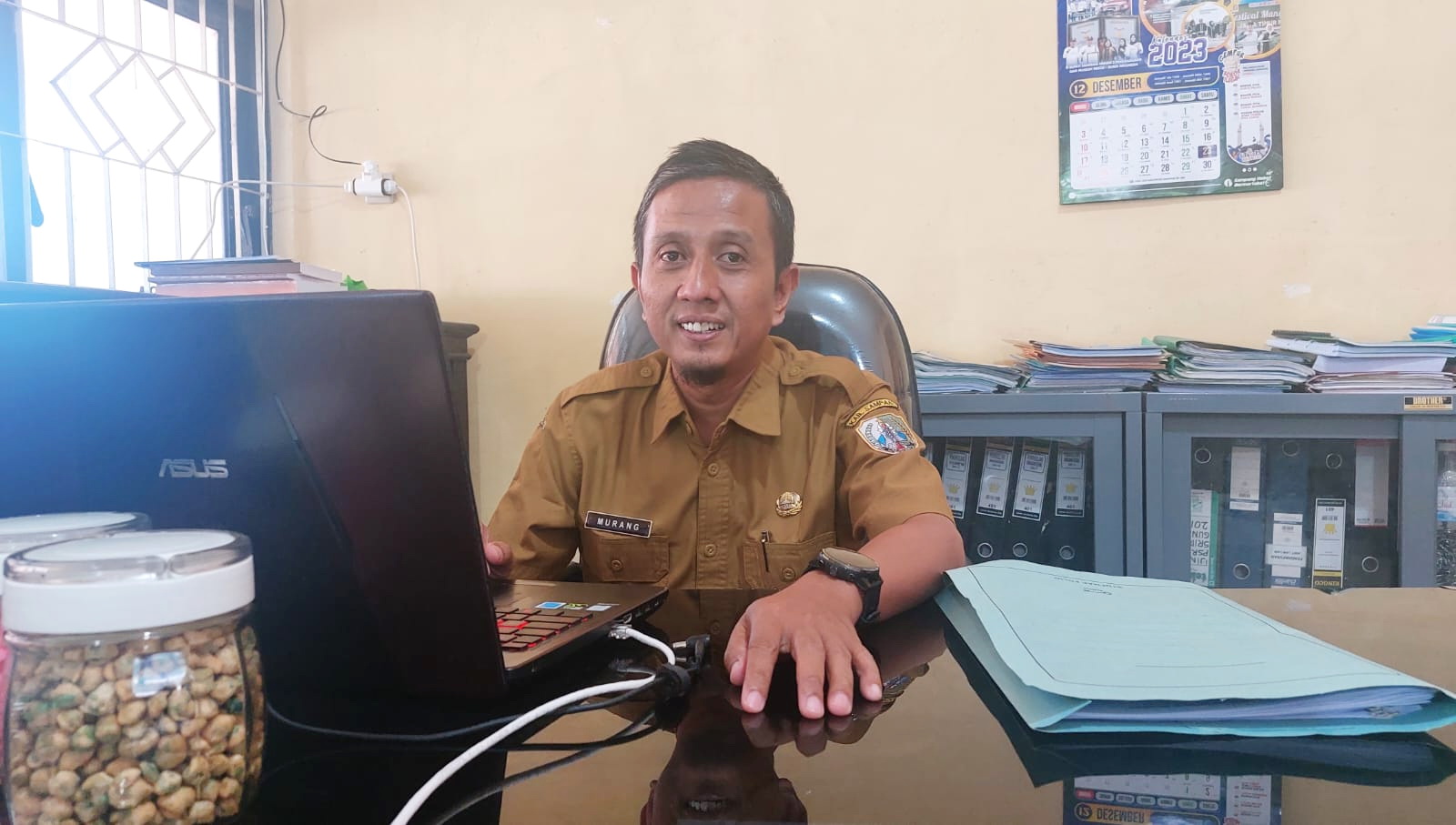 Kabid Pengelolaan Aset Daerah BPPKAD Sampang Achmad Murang. Pemerintah akan lelang ulang aset sisa 2023 dan tinggal menunggu kabar kesiapan KPKNL Pamekasan. (JUNAIDI PONDIYANTO/JPRM)