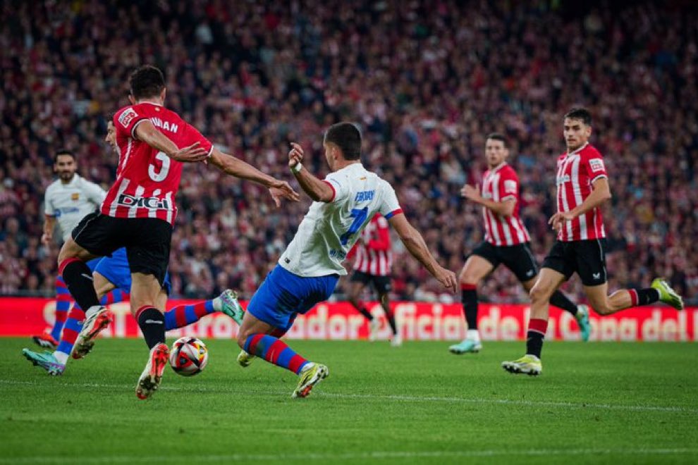 Barcelona harus mengakui ketangguhan pemain Athletic Bilbao dengan tumbang 4-2.