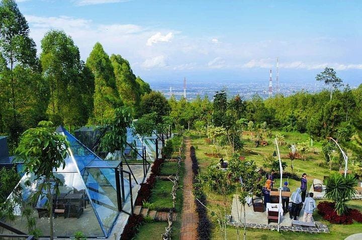 Wisata De Kleine Batu, Sensasi Liburan ala Swiss di Malang (Instagram @me_vania_ga untuk RadarMadura.id)