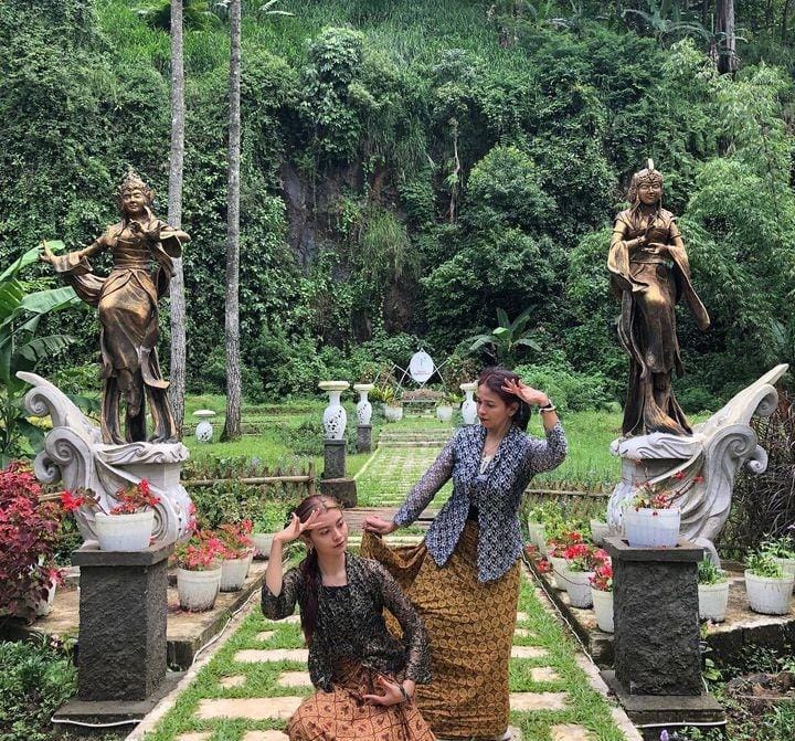 Taman Kemesraan, Destinasi Wisata Alam dan Budaya di Malang (Instagram @taman_kemesraan UNTUK RadarMadura.id)