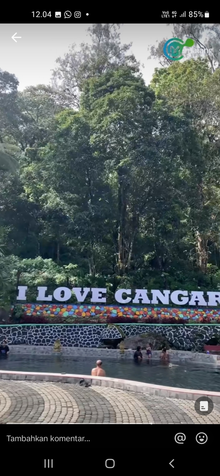 Pemandian Air Panas Cangar, Destinasi Wisata Air Panas yang Cocok untuk Keluarga