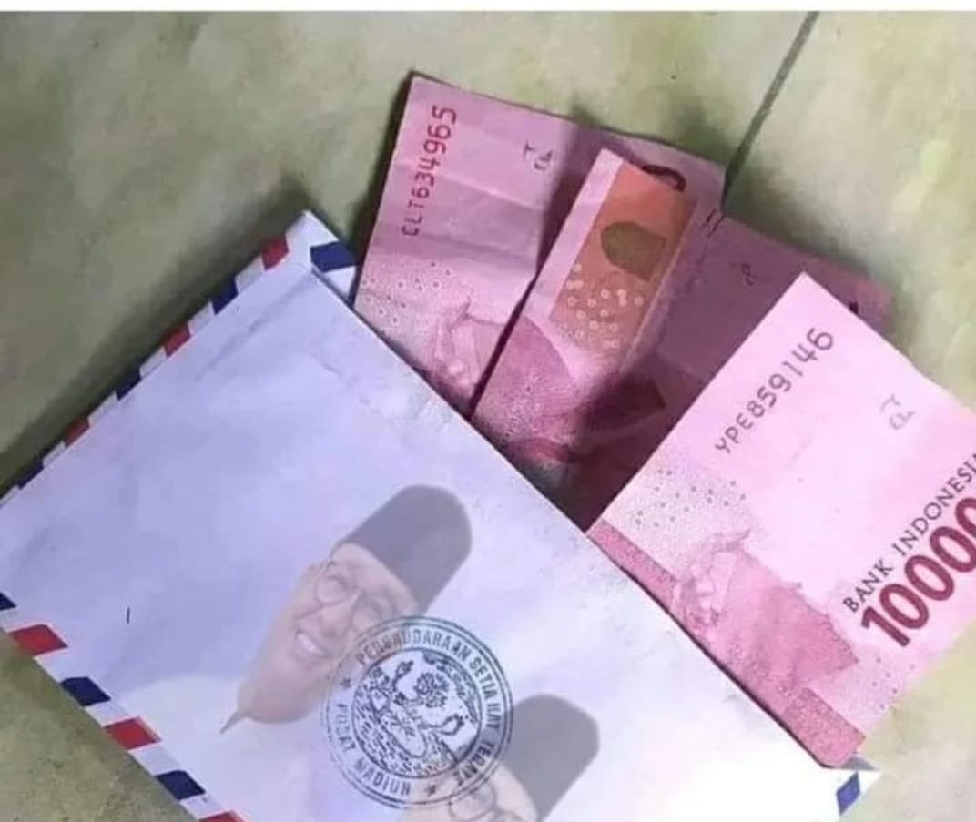 HOAX: Foto amplop yang berisi yang dan bergambar paslon Anis Baswedan dan Muhaimin Iskandar hanyalah hasil editan.