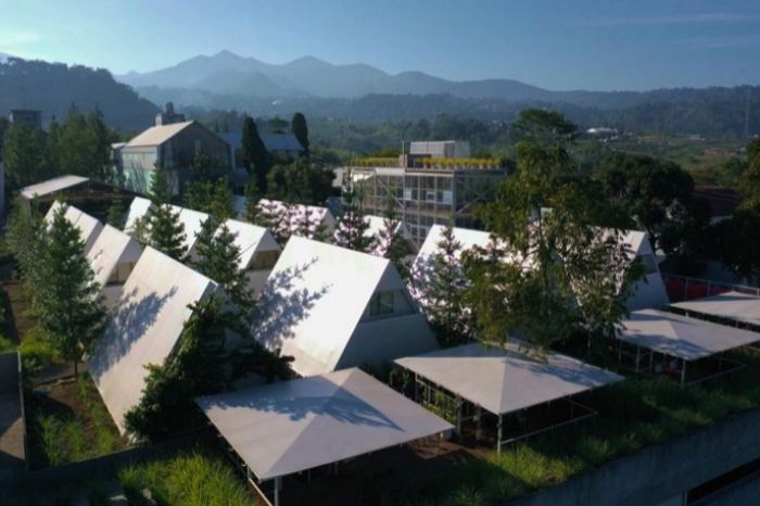 Potret Glamping Terbaik di Tawangmangu dari Atas