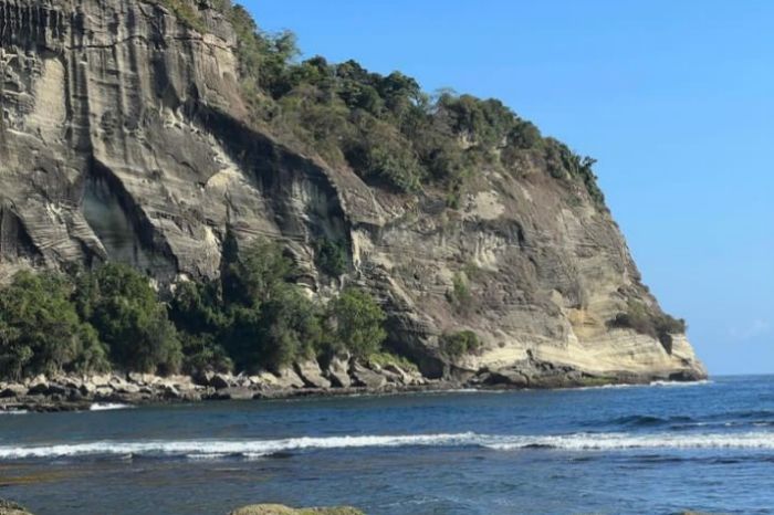 Daya Tarik Wisata Pacitan Camping Paradise
