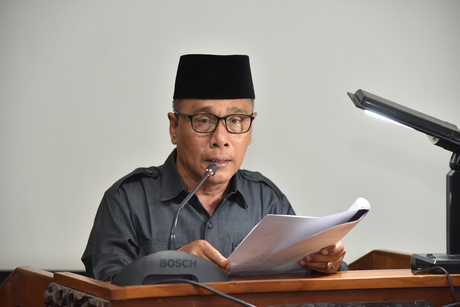 BERWIBAWA: Ketua Bapemperda DPRD Sumenep Juhari. (DPRD SUMENEP UNTUK JPRM)