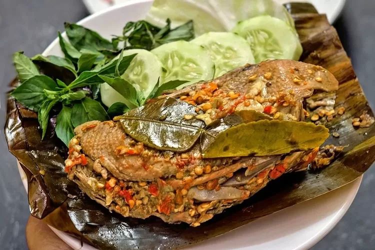 Bebek Songkem, Kuliner Khas Madura yang Punya Filosofi Dalam