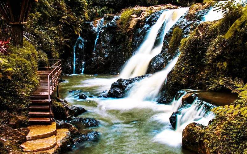 Curug Maribaya, Wisata Air Terjun Eksotis di Bandung