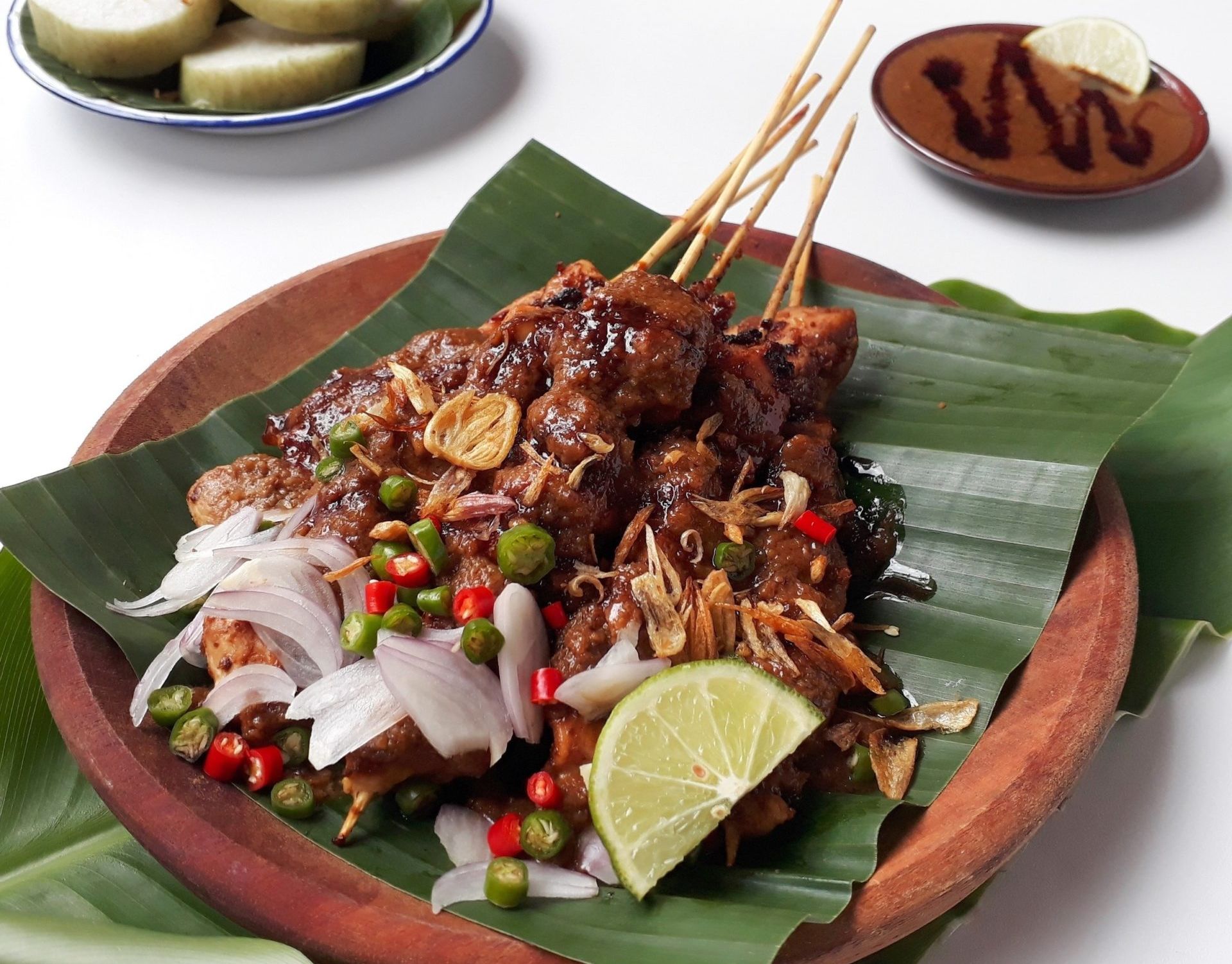 Sate Madura atau Sate Ponorogo, Pilih Kuliner yang Mana?