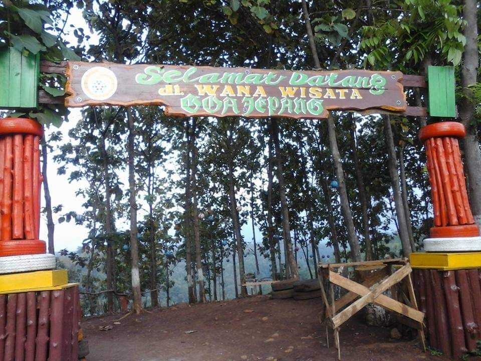 Goa Jepang Jombang, saksi bisu perjalanan sejarah Indonesia pada masa lalu.