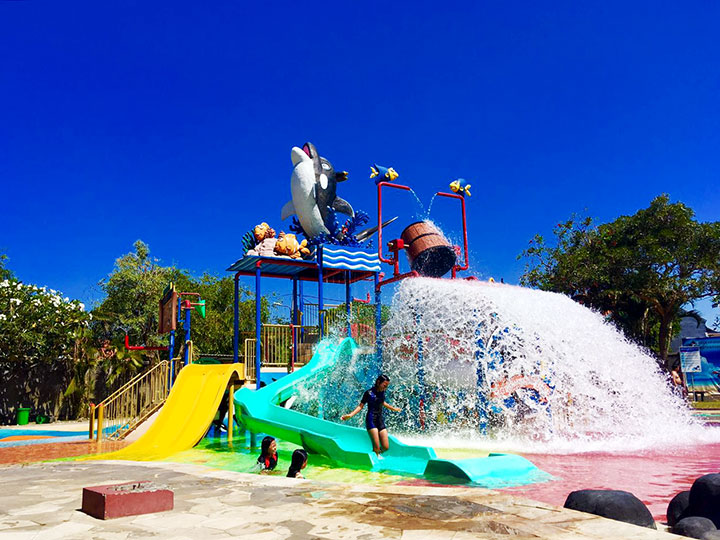 Serunya Bermain Air di Citra Harmoni Waterpark Sidoarjo