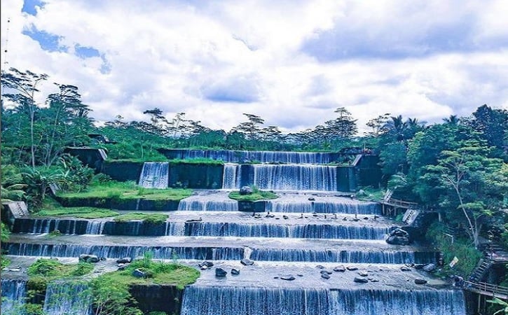 Potret Grojogan Watu Purbo