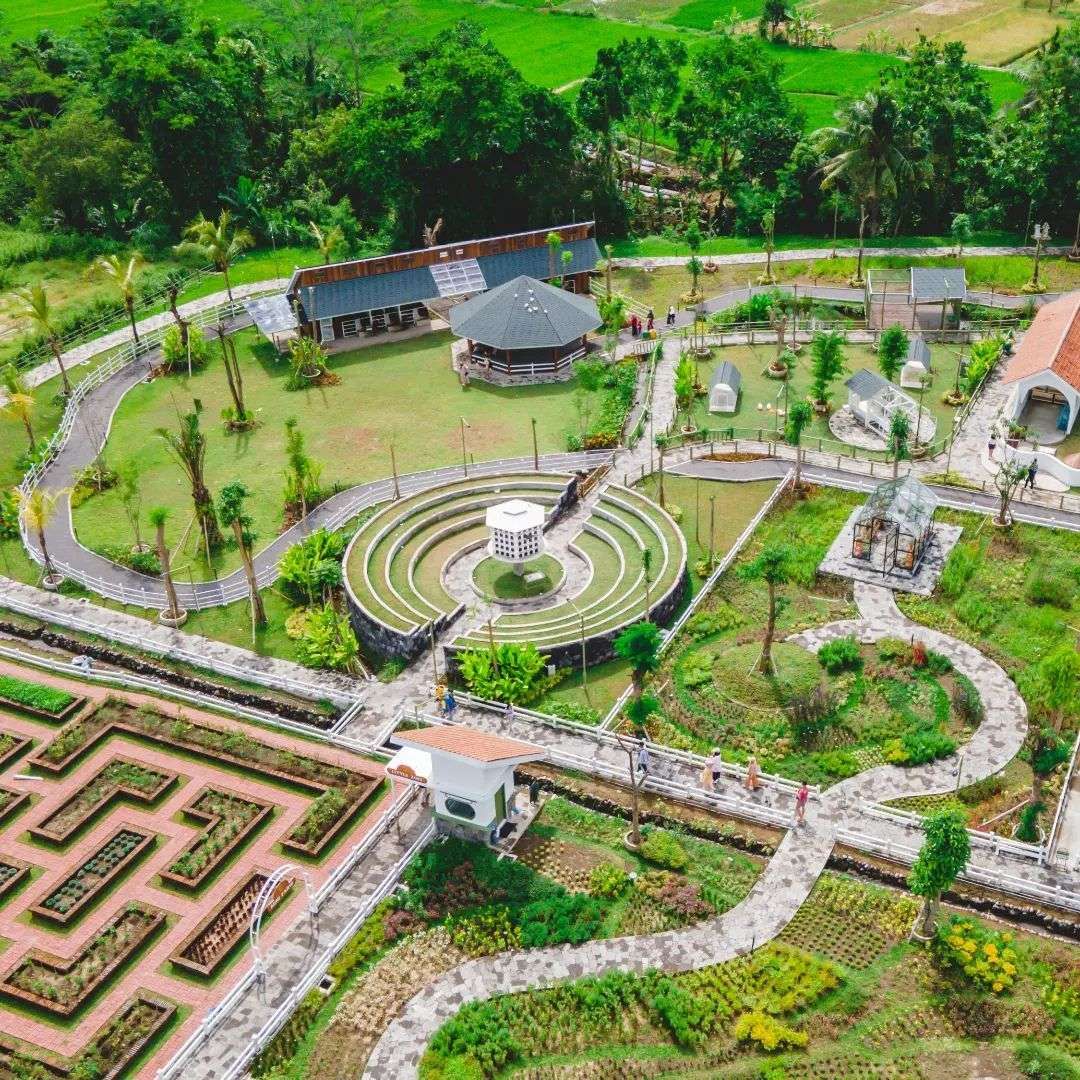 Potret Obelix Village Jogja, yang Tak Kalah dari Wisata Eropa