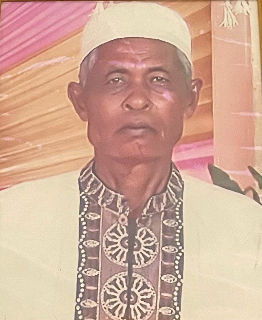 Fauzi,&nbsp;Pendiri. (MI Mambaul Ulum Kemuning)