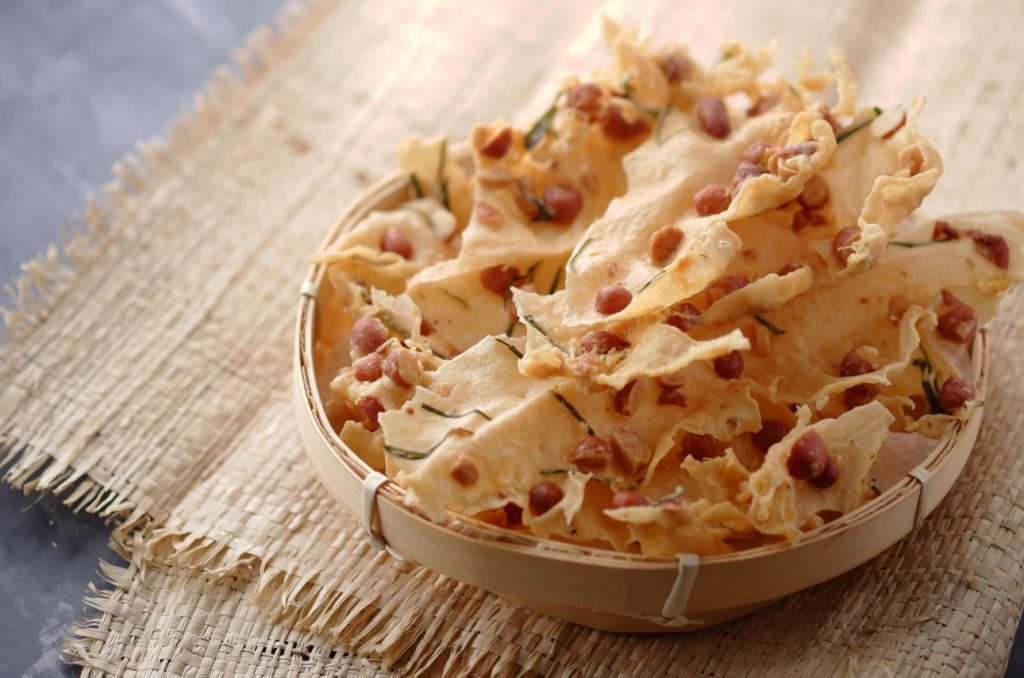 resep membuat rempeyek gurih saat hidangan  lebaran