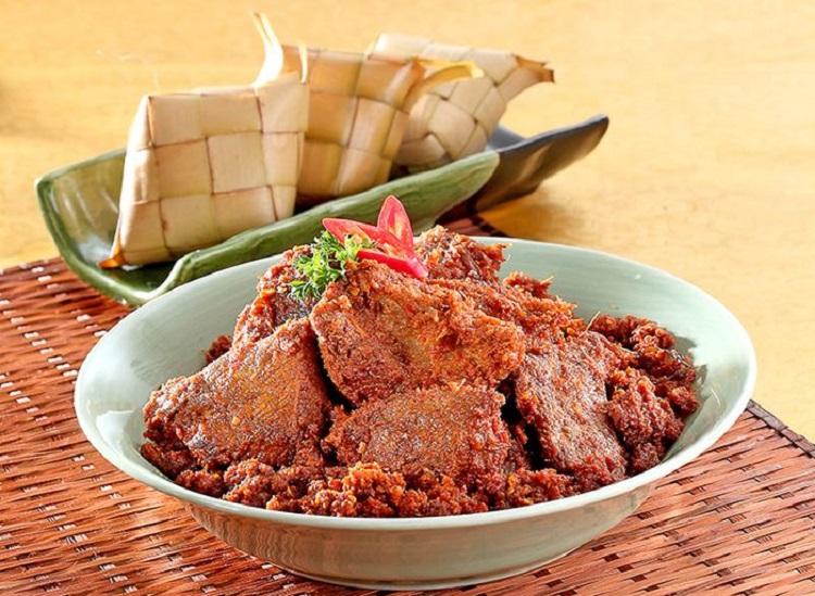 Beberapa makan tradisional yang jarang absen saat Hari Raya Idul Fitri. (Ilustrasi: sajiansedap.grid.id)