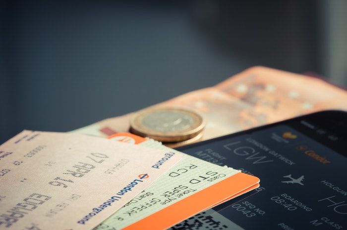 ILUSTRASI: Tips Memesan Tiket Pesawat Secara Online