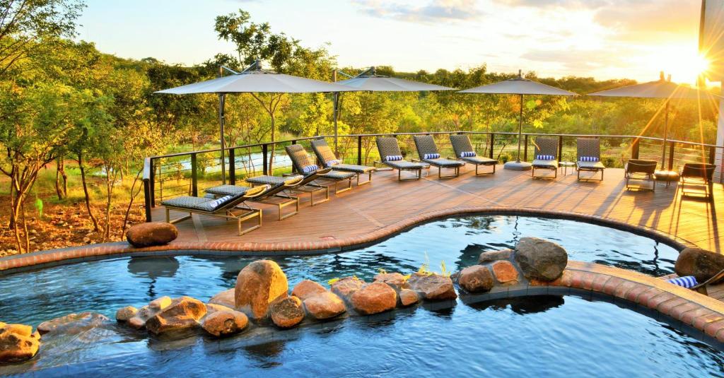 Victoria Falls Safari Club, Salah Satu Hotel Terbaik di Zimbabwe
